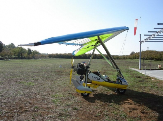  Powered hang glider 